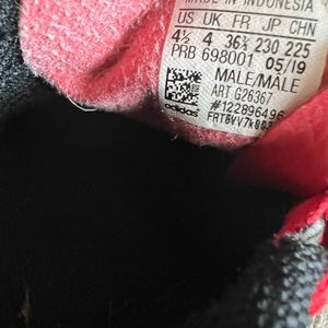 Kids Soccer Cleats size 4.5